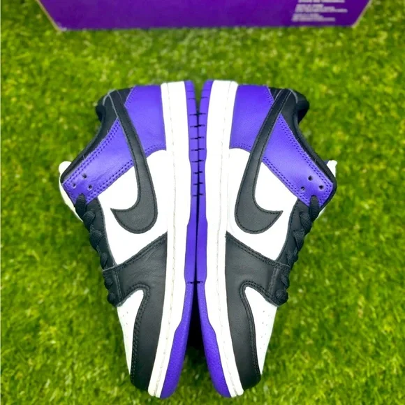 🛹💜😈Nike SB Dunk Low Court Purple Size 9.5 Women / 8 Men 💜😈🛹